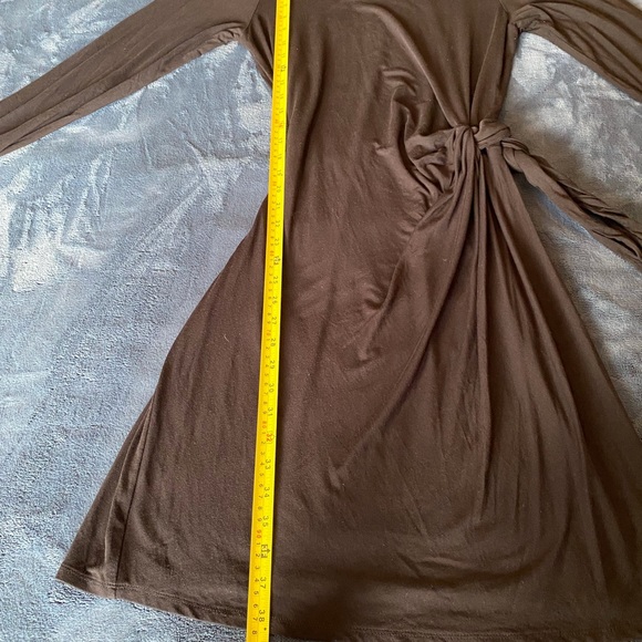 Contemporaine Side Tie Black Dress - Picture 7 of 11